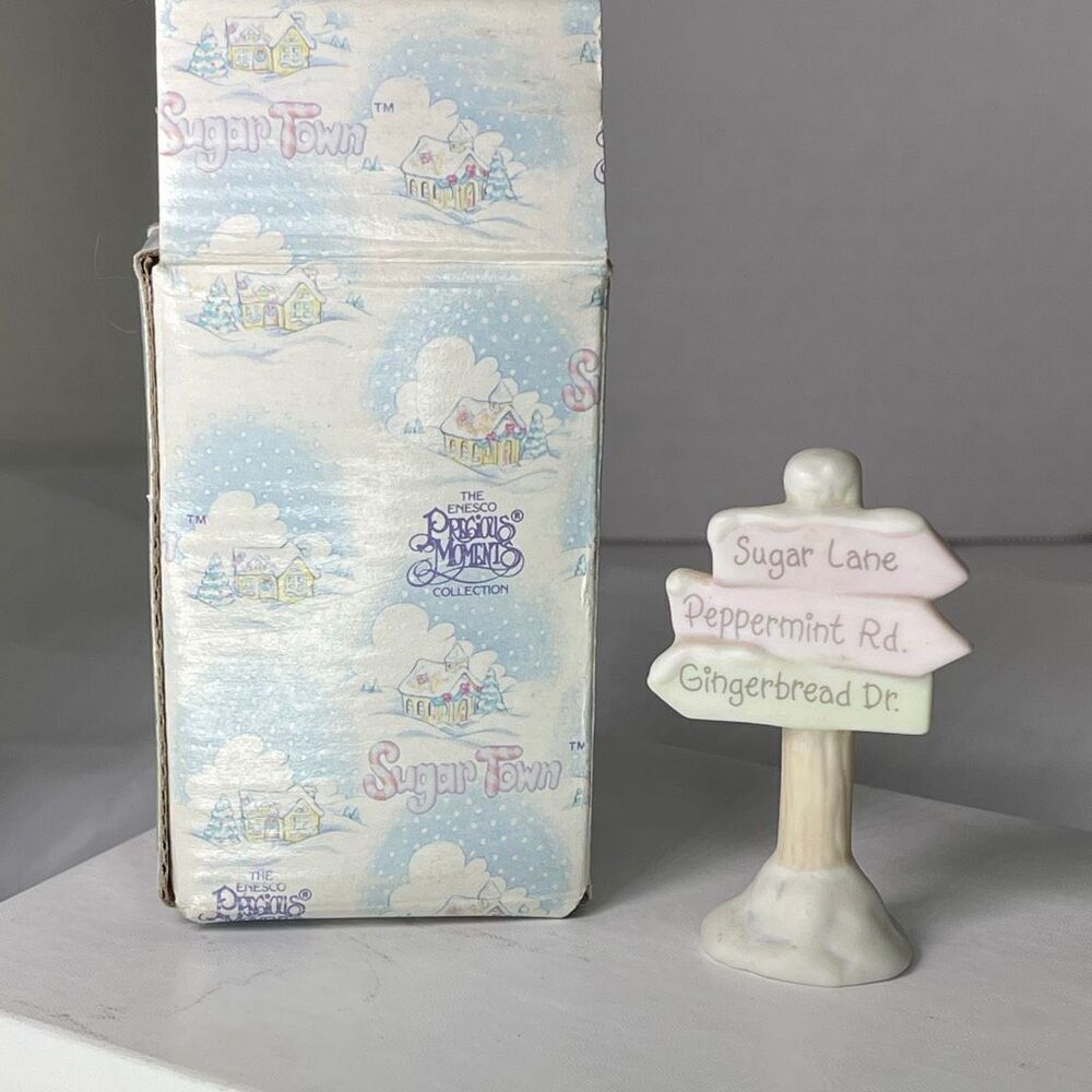 Vintage Precious Moments Sugar Town street town figure by Enesco.